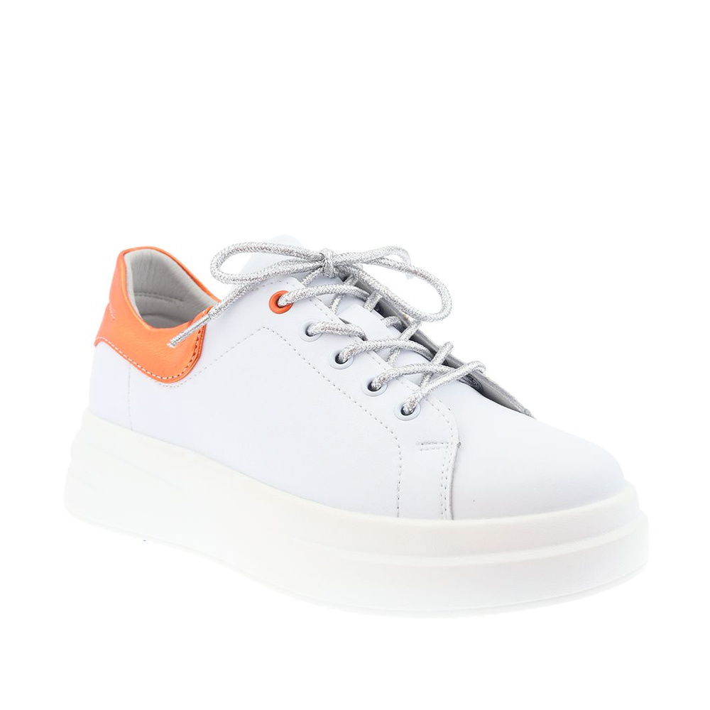 Bílé a oranžové kožené boty na platformě Artiker