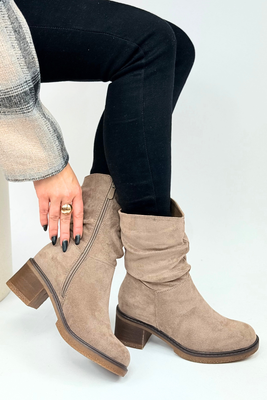 Černé kotníkové boty Potocki s ozdobným podpatkem