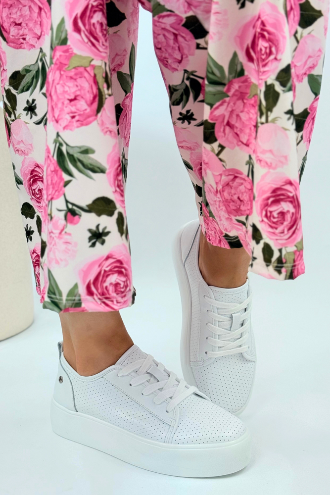 Bílé kožené tenisky na silné platformě Filippo