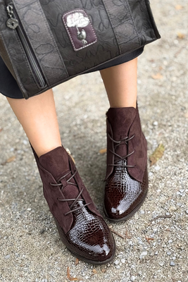 Černé kotníkové boty Potocki s ozdobným podpatkem