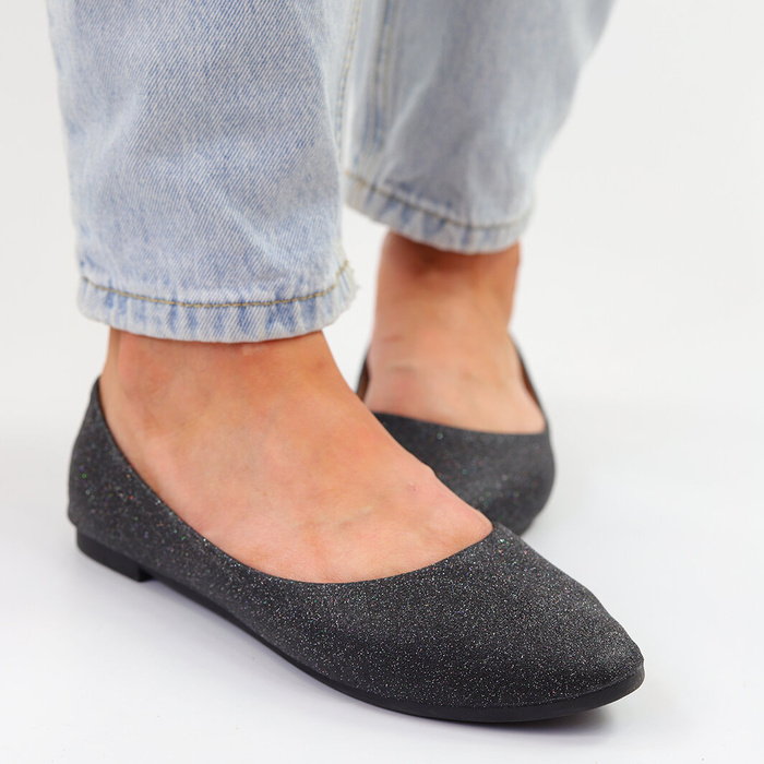 Dámské černé třpytivé baleríny značky Potocki