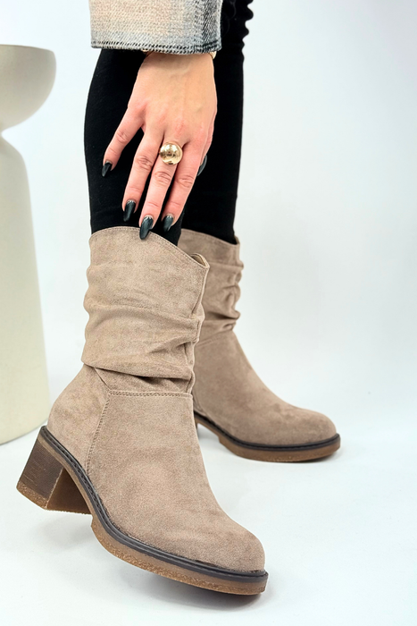 Černé kotníkové boty Potocki s ozdobným podpatkem