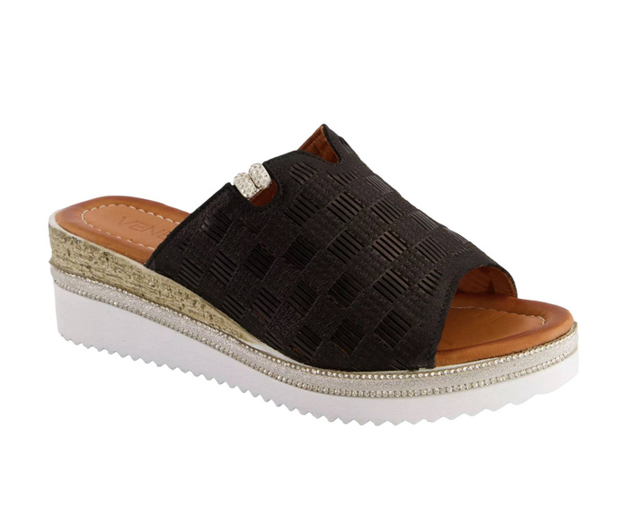 Černé dámské kožené sandály na klínku Venezia