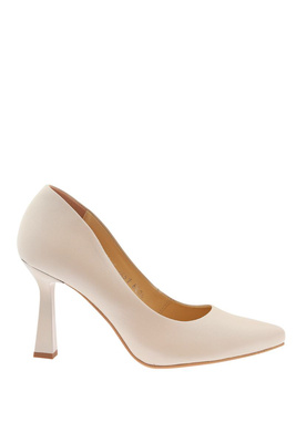 Dámské černé kožené lodičky se zdobením