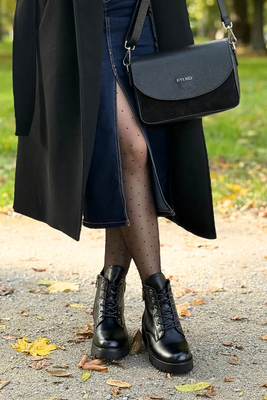 Černé kotníkové boty Potocki s ozdobným podpatkem