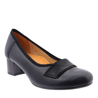 Dámské kožené lodičky s ozdobným páskem na špalík