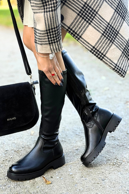 Béžové semišové kozačky s blokem Potocki