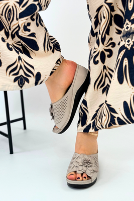 T.Sokolski BK L22-312 platinové žabky