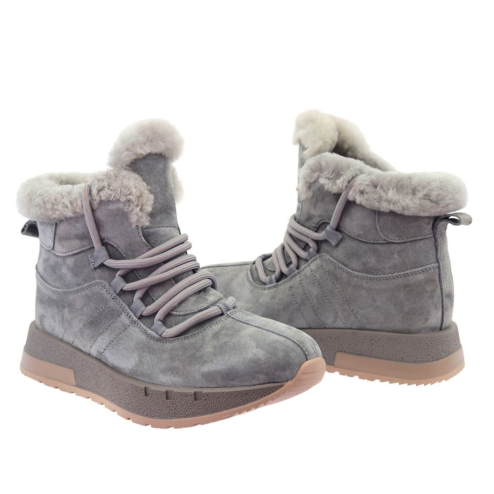 Šedé semišové kožené kozačky, podšité kožíškem, šněrovací na zip