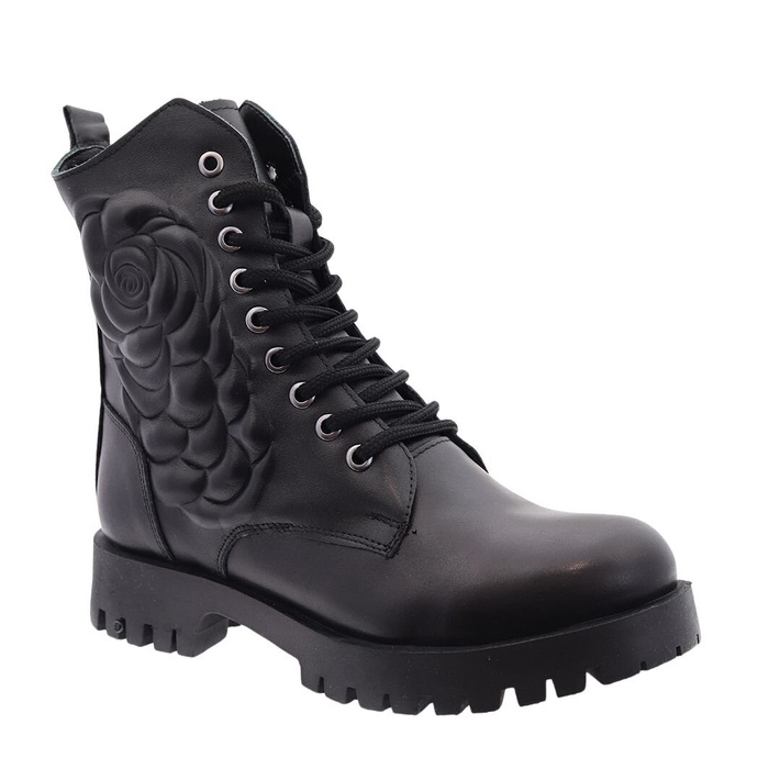 Dámské kožené kozačky s ozdobnou růžičkou na svršku, černé