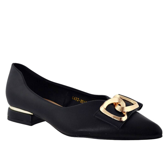 Černé lodičky na nízkém podpatku značky Vinceza