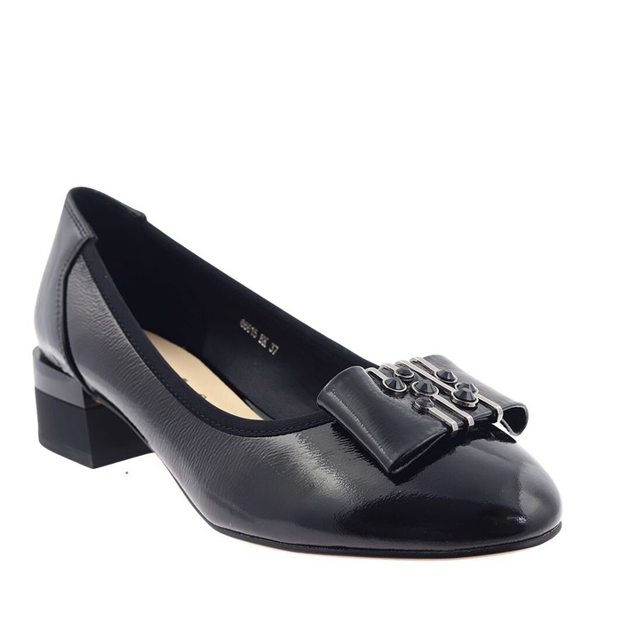 Černé lakované lodičky s blokem Vinceza