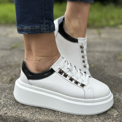 Bílé kožené sportovní boty na platformě Artiker