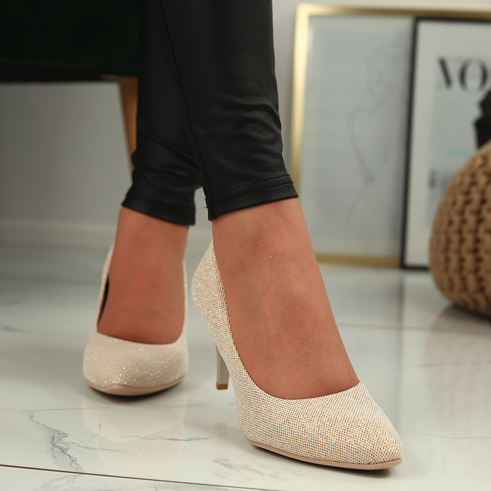 Zlaté lodičky v třpytivé barvě Dantex