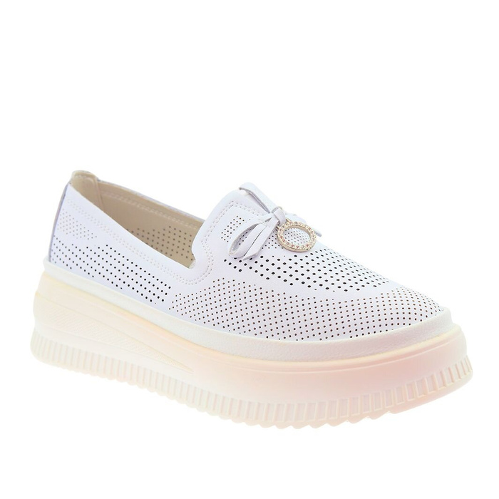 Bílé perforované kožené boty s nazouvací platformou