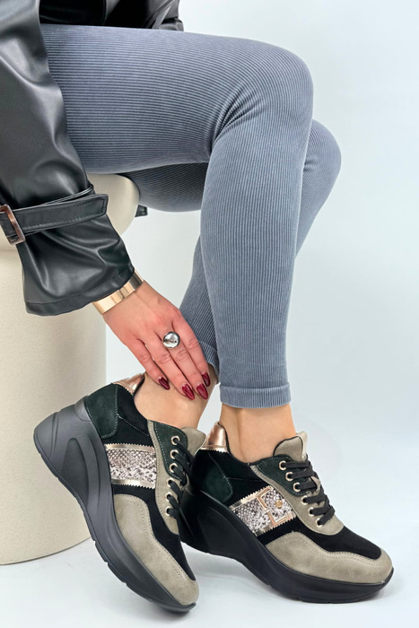 Černé dámské šněrovací tenisky z eko kůže