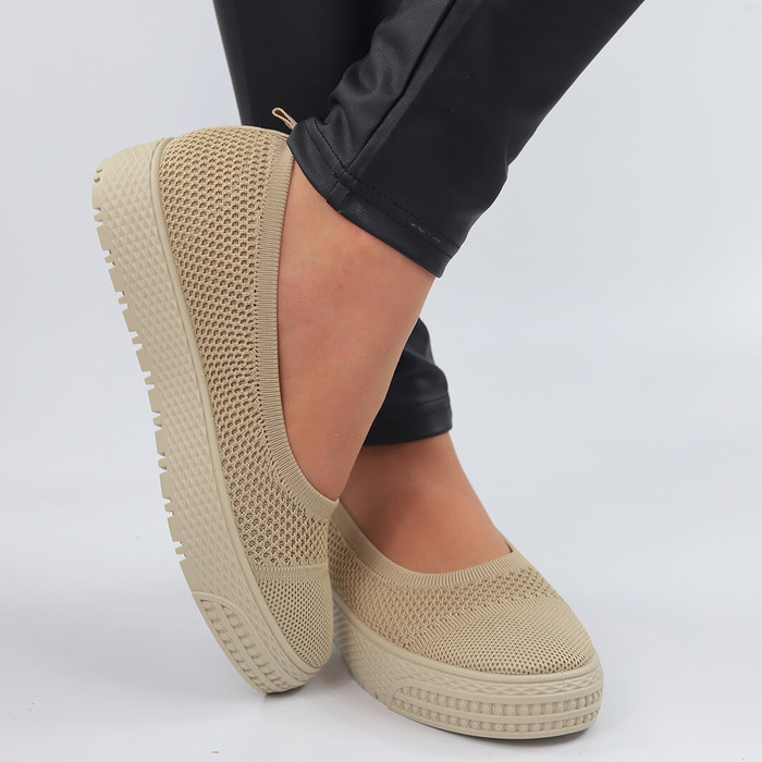 Béžové vzdušné síťované tenisky Novinky