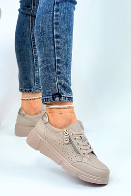 Děrované kožené boty na taupe platformě