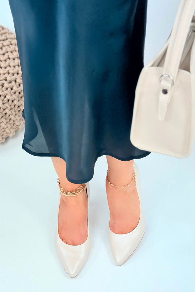 Dámské černé kožené lodičky se zdobením