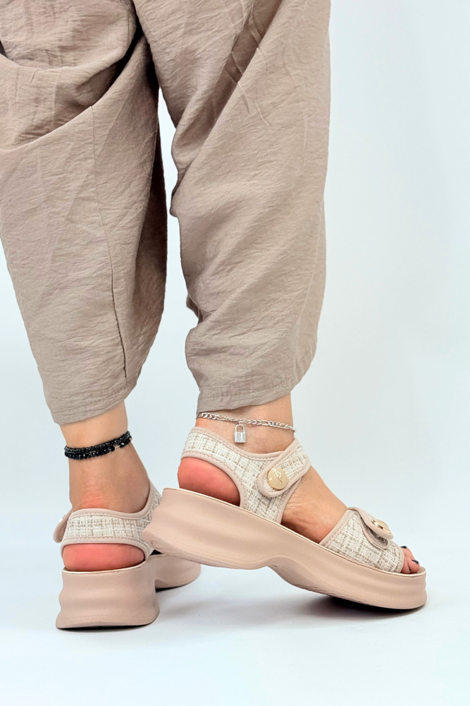 Černé dámské sandály se zirkony a suchým zipem