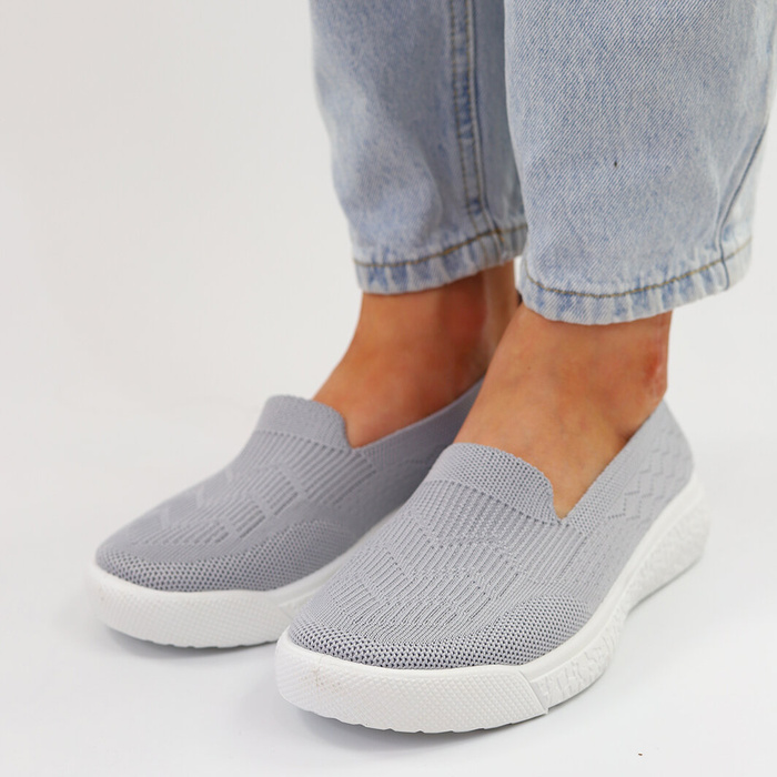 Šedé slip-on tenisky se Skotnicki vzory