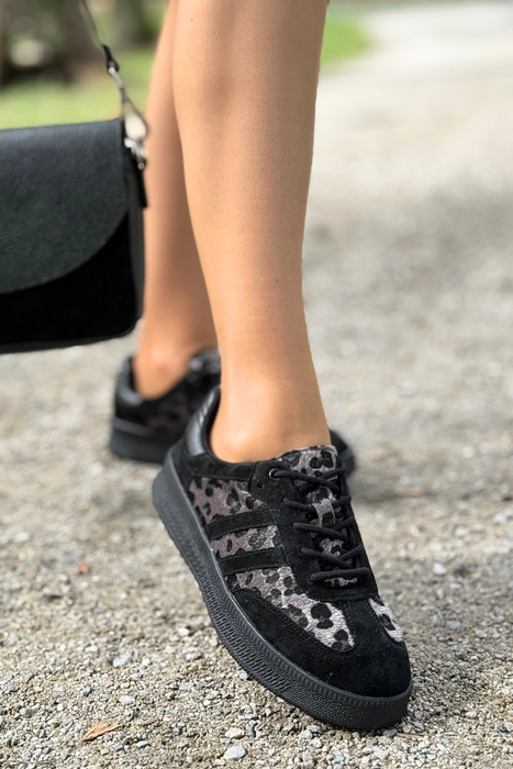 Kožené nazouvací boty na klínku se zipem, černé