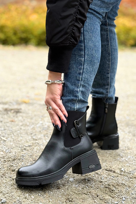 Hnědé semišové ploché boty, zateplené