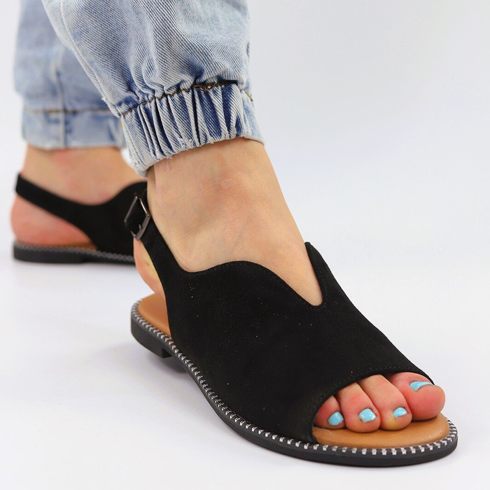 Černé semišové vysoké sandály značky Potocki