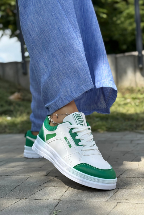 Dámské černé šněrovací tenisky se silnější podrážkou Big Star