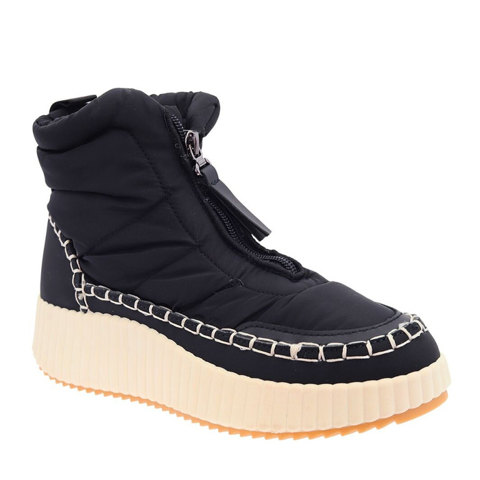 Módní černé sněhule se zipem a platformou