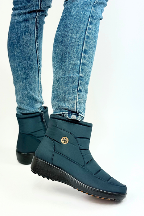 Dámské černé krátké sněhule na zip