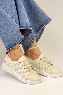 Béžová děrovaná sportovní obuv na šněrování