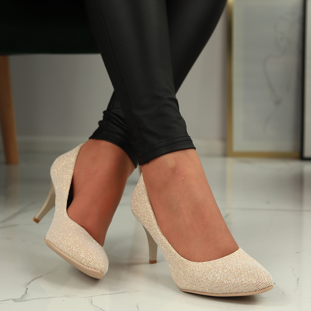 Zlaté lodičky v třpytivé barvě Dantex