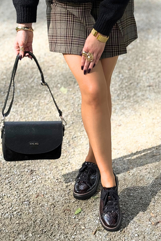 Kožené nazouvací boty na klínku se zipem, černé