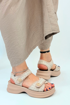 Černé dámské sandály se zirkony a suchým zipem