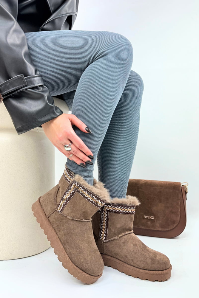 Hnědé semišové ploché boty, zateplené