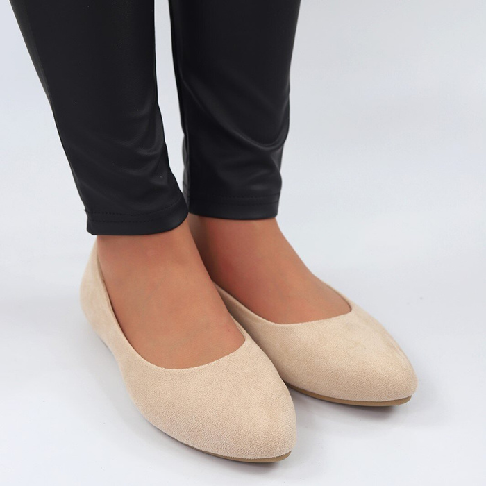 Klasické semišové baleríny v béžové barvě Evento