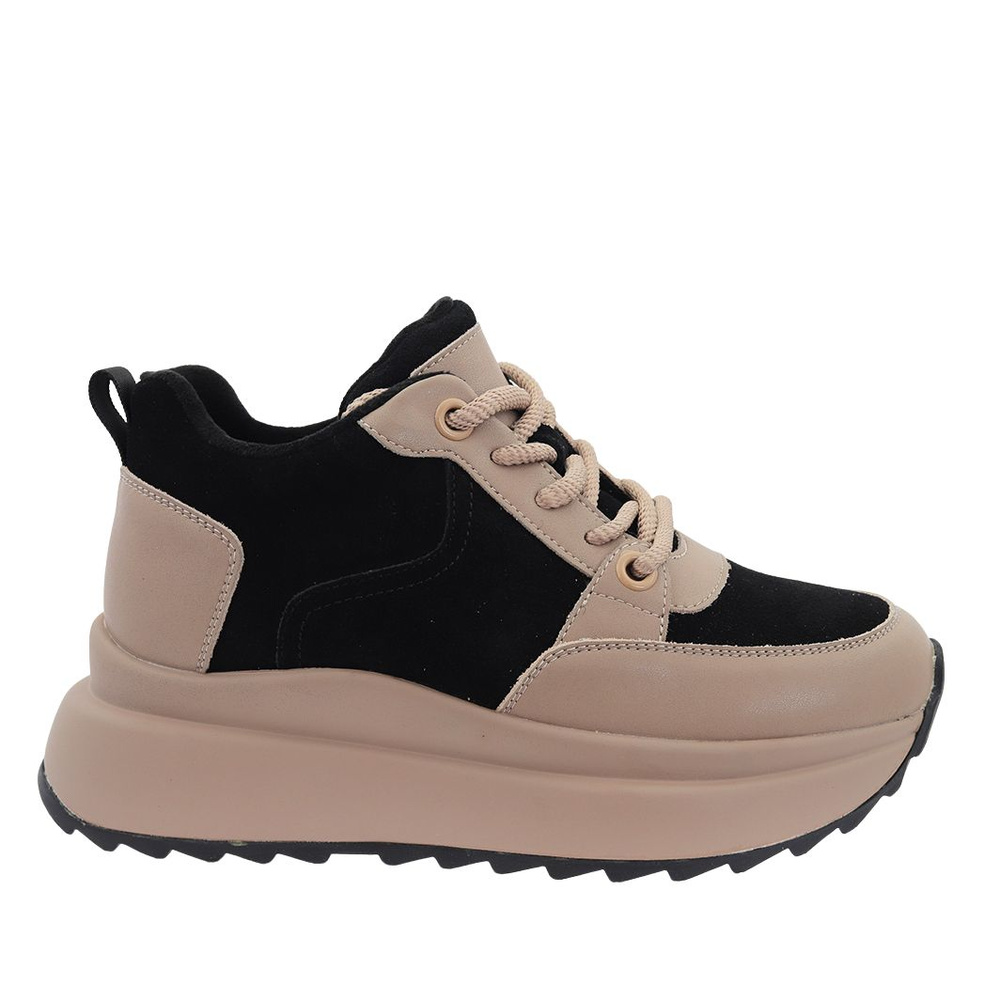 Módní béžové a černé kožené boty se zvýšenou podrážkou