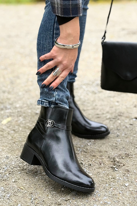 Černé kotníkové boty Potocki s ozdobným podpatkem