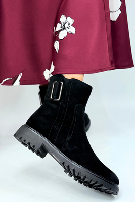 Černé kotníkové boty Potocki s ozdobným podpatkem