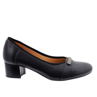 Kožené lodičky s ozdobným páskem na nízkém bloku