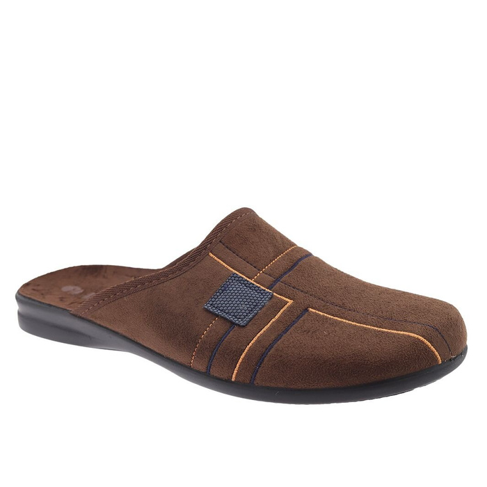 Hnědé pánské sálové nazouváky značky Inblu