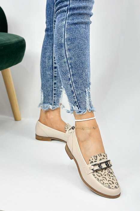 Béžové kožené mokasíny s leopardím potiskem