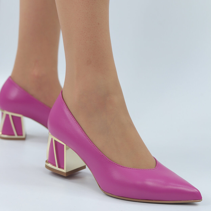 Kožené lodičky s ozdobným fuchsiovým blokem Kordel