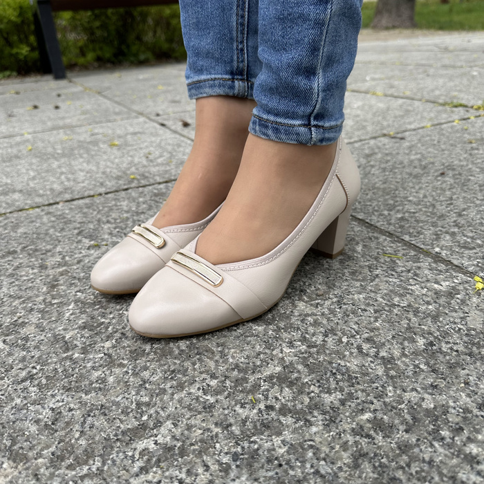 Béžové kožené lodičky na vysokém podpatku Galant