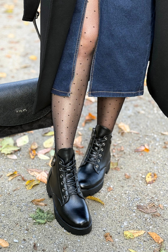 Černé kotníkové boty Potocki s ozdobným podpatkem