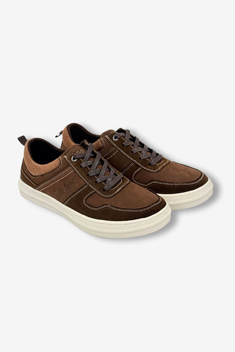 Bílé látkové tenisky se tkaničkami na platformě