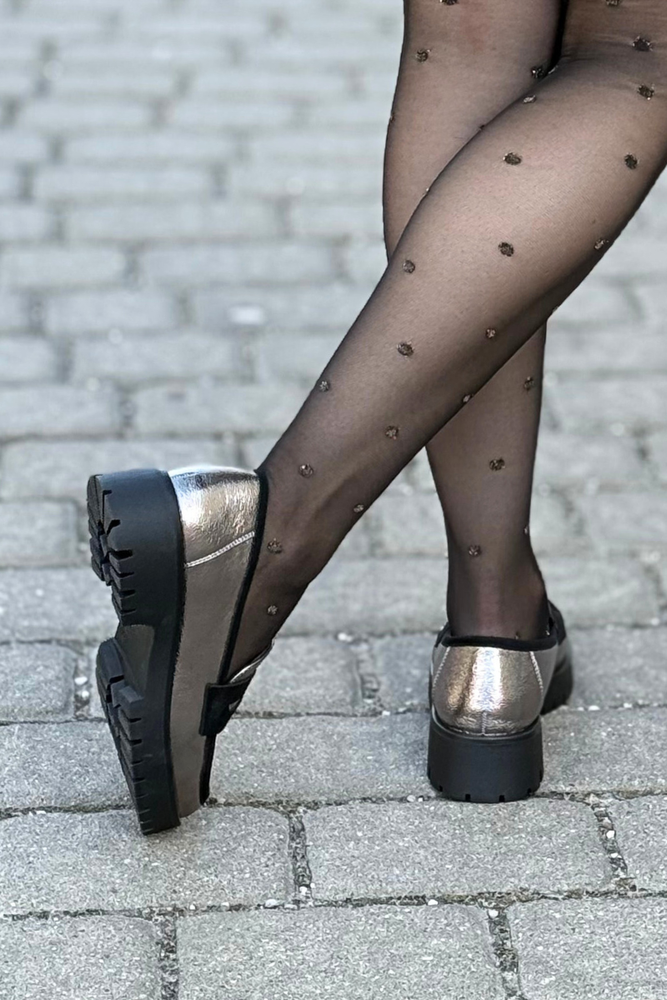 Zlaté mokasíny na platformě s řetízkem