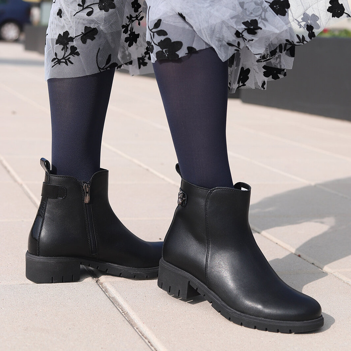 Černé kožené kozačky Bioeco Arka