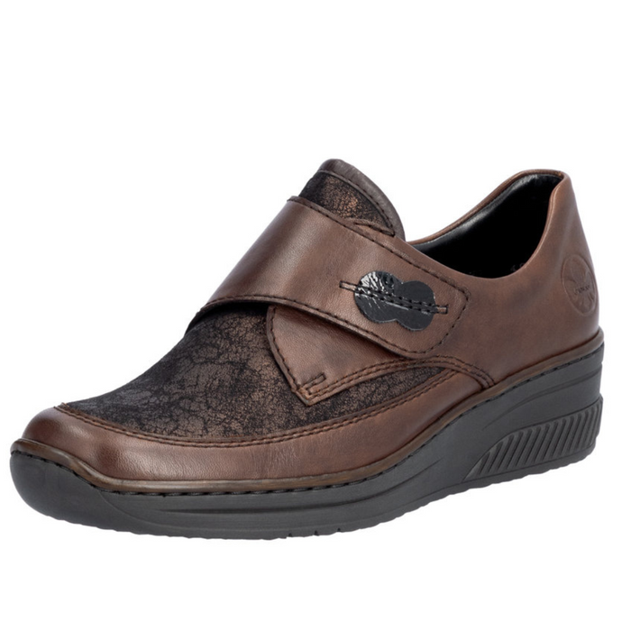 Hnědé kožené boty na suchý zip a nízký klínek Rieker